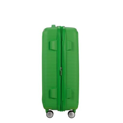 American Tourister Soundbox Spinner 67 Expandable Grass Green