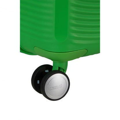 American Tourister Soundbox Spinner 67 Expandable Grass Green