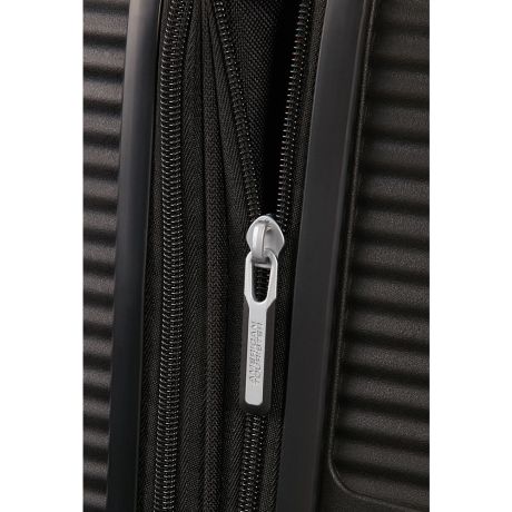 American Tourister Soundbox Spinner 67 Expandable Bass Black
